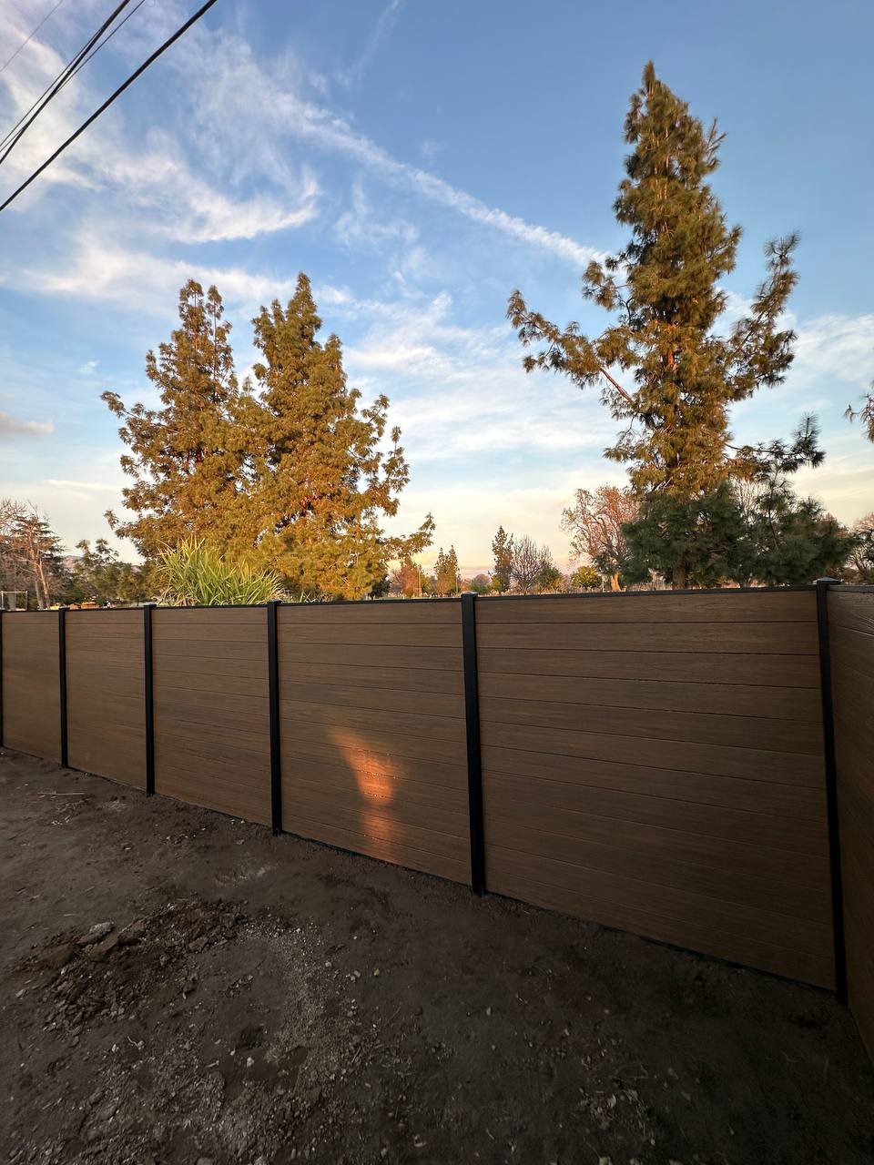 HandyMaestro Fencing Solutions Composite Fence