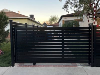 HandyMaestro Aluminum Sliding Gate