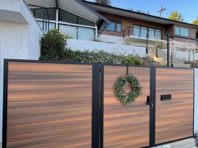 Modern Double-Swing Driveway Gate With Wood And Metal