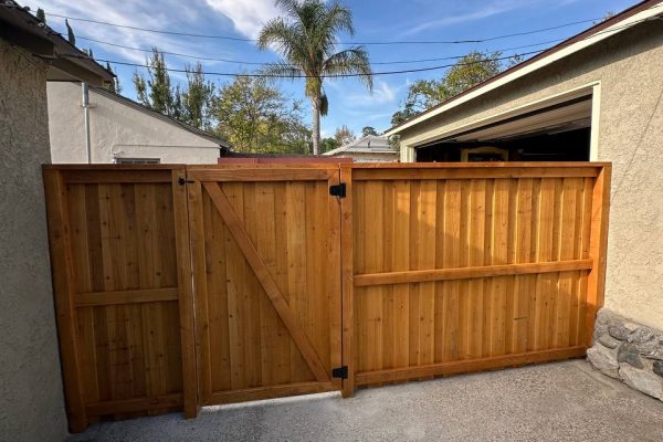 HandyMaestro Fencing Solutions Wooden Fence Installation