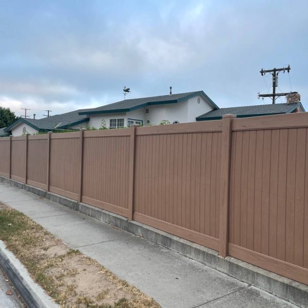 Venyl Fence Installation